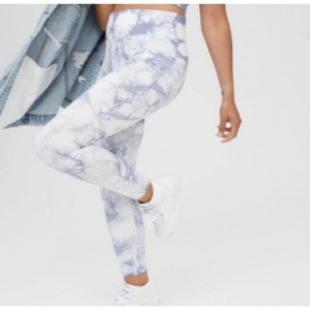 Offline by Aerie Tie Dye Blue and White Tights